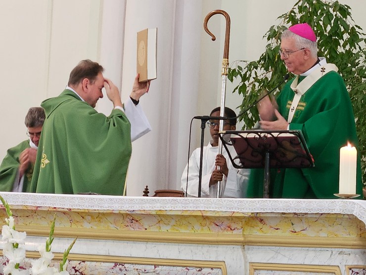 Messe d&rsquo;installation